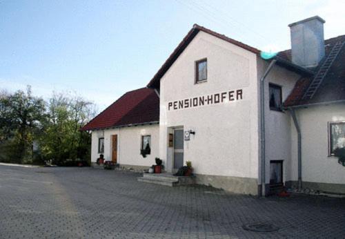 Pension-Metzgerei Hofer Inning am Holz Екстер'єр фото