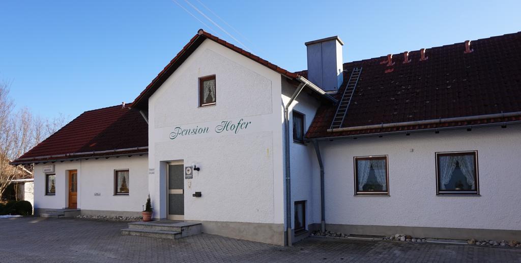 Pension-Metzgerei Hofer Inning am Holz Екстер'єр фото